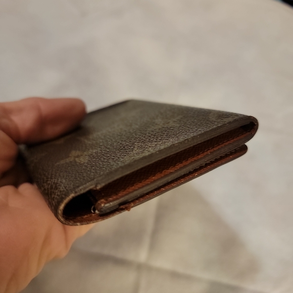 Louis Vuitton cardholder - Picture 8 of 15